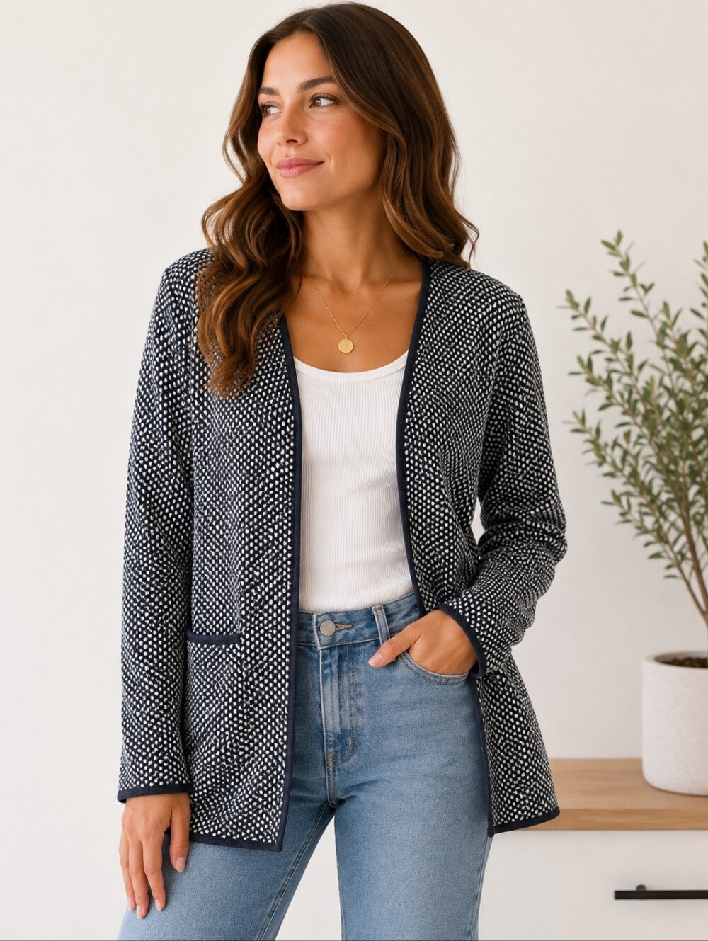💙🩵 Old Navy Black and White Open-Front Textured Cardigan